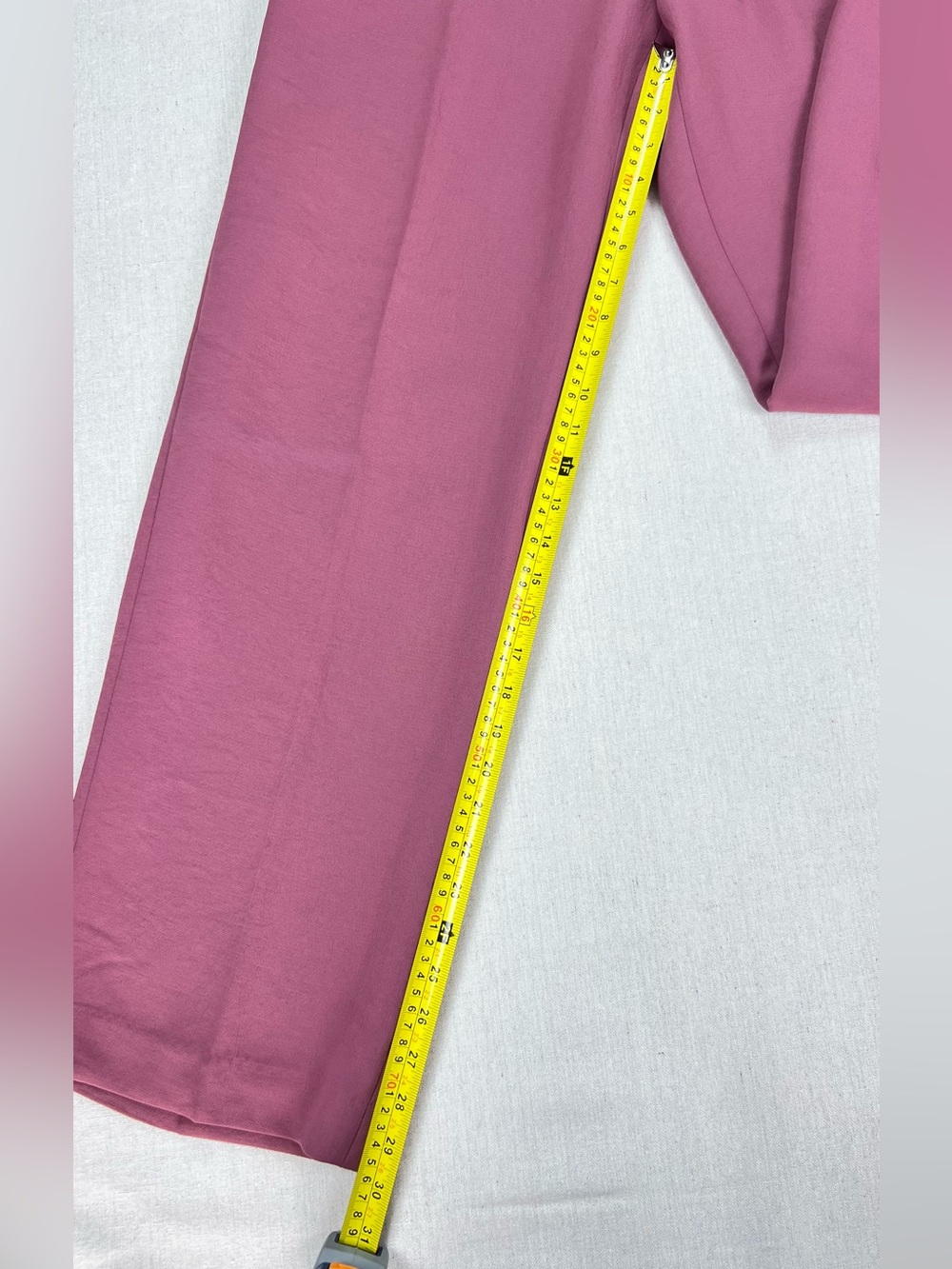 New Aritzia Effortless High-Waist Wide-Leg Pants in Rose Pink - Size 8 - Picture 5 of 8
